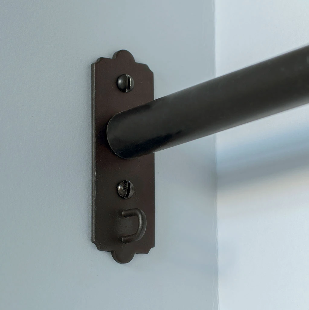 20mm Brett Recess Bracket In Beeswax 2 20mm Brett Recess Bracket In Beeswax - Image 2