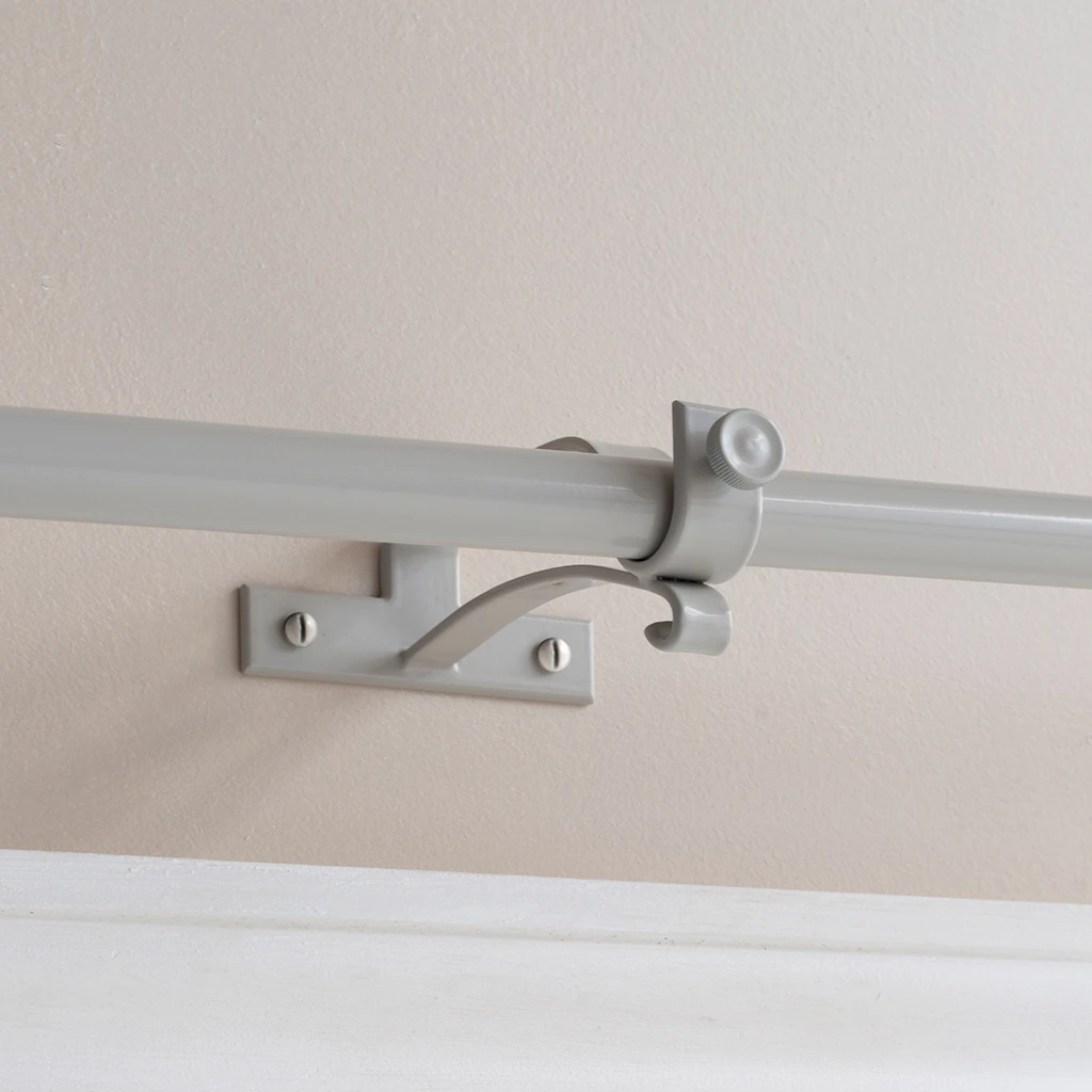 20mm Chapel Extended Centre Bracket In Clay 2 20mm Chapel Extended Centre Bracket In Clay - Image 2