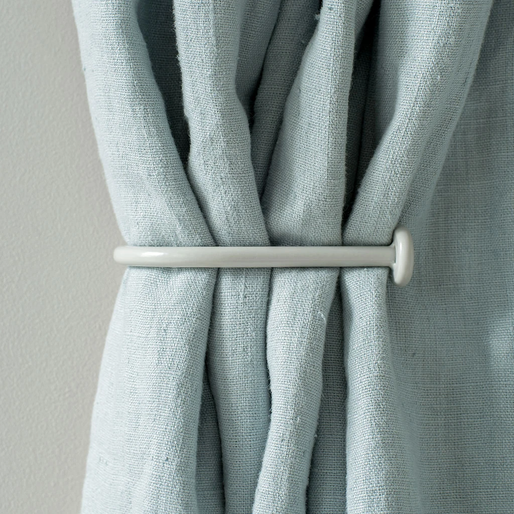 Small Button Holdback In Clay 2 Small Button Holdback In Clay - Image 2