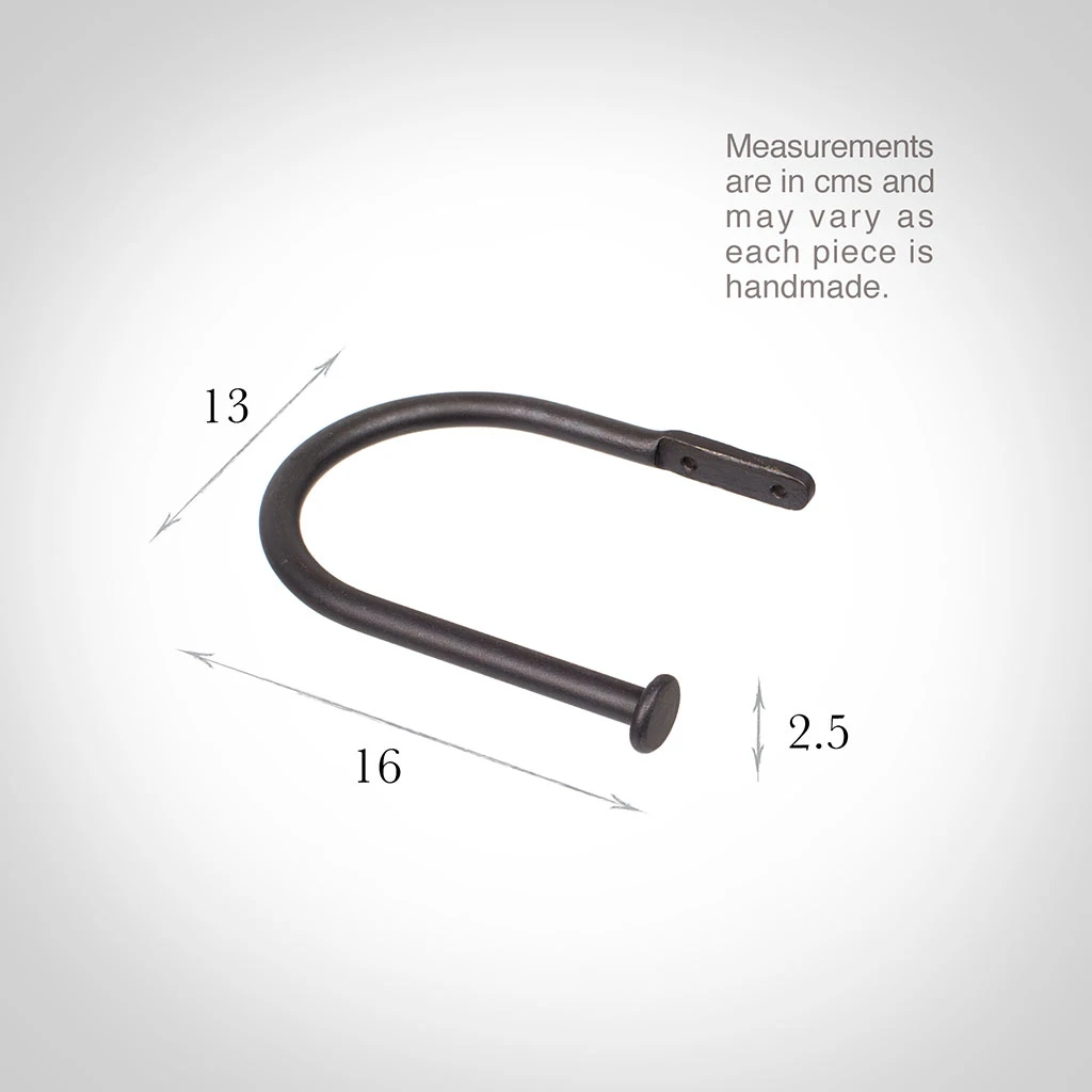 Large Button Holdback In Beeswax 3 Large Button Holdback In Beeswax - Image 3