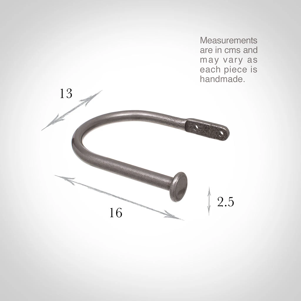 Large Button Holdback In Polished 3 Large Button Holdback In Polished - Image 3