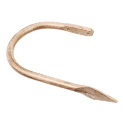 Large Spear Holdback In Old Ivory